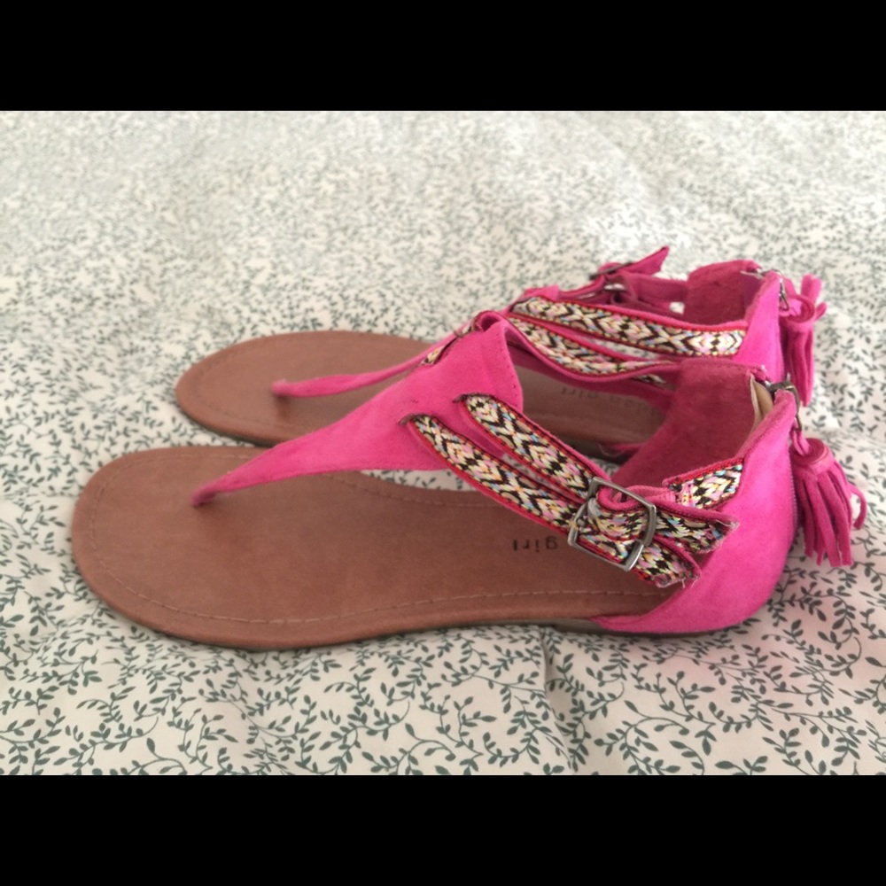 Steve Madden Pink Tribal Sandals W/ Tassel